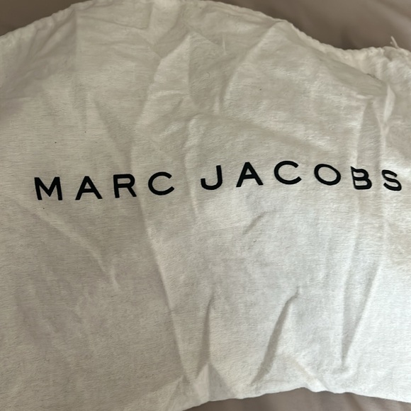 Marc Jacob’s Iconic Blake Handbag - Picture 10 of 10